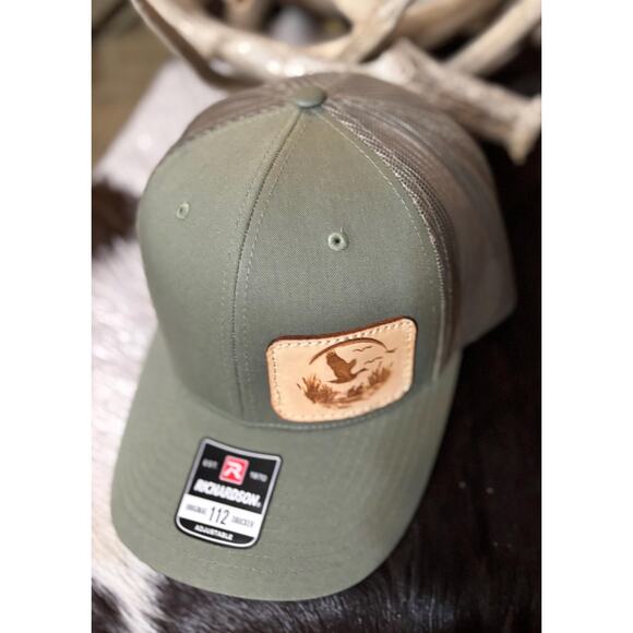 Richardson 112 Snapback Truck Cap with leather Patch - Picture 8 of 9